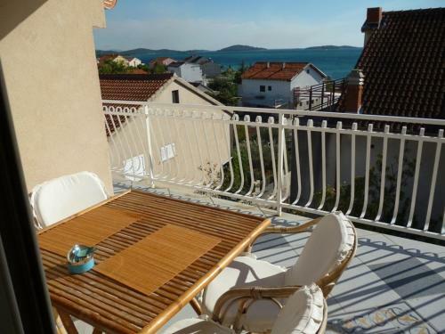 House Belu 193389-holiday Apartment Belu