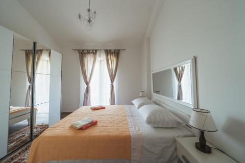 House Estera
