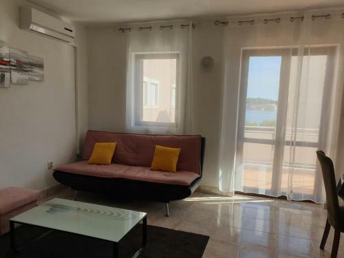 Apartment Ivan - 35 M From Sea
