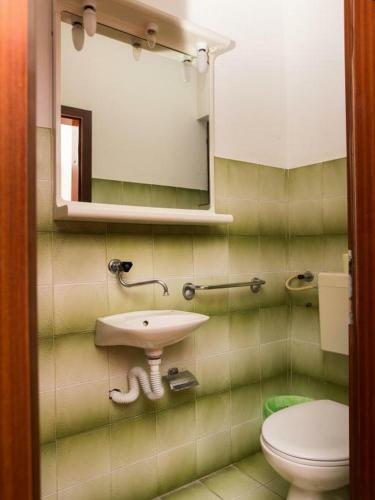 Apartments Gaj Brodarica