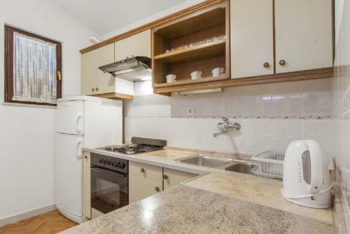Apartments Milans-25m From Beach