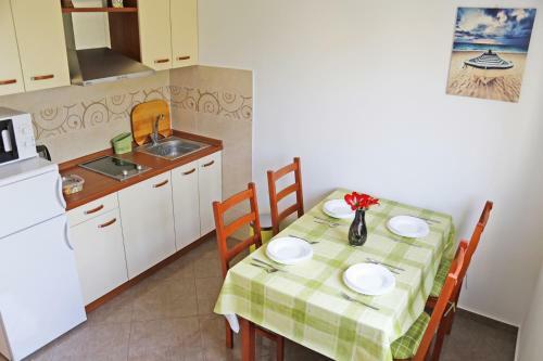Apartments Marin - 100m From The Sea