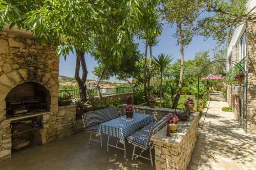 Apartments Georgi - 200m From Sea