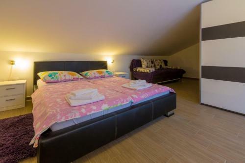 Apartamentos Villa Sara