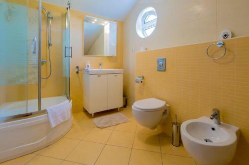 Apartamentos Villa Sara