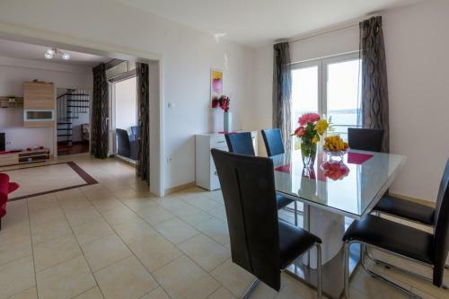 Apartamentos Villa Sara