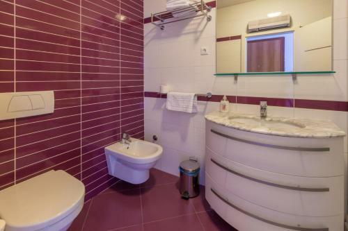 Apartamentos Villa Sara