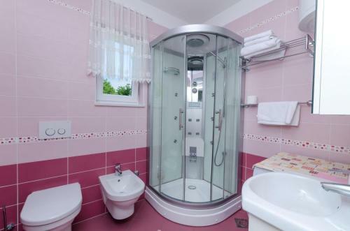 Apartamentos Villa Sara