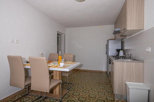 Apartments Pilas