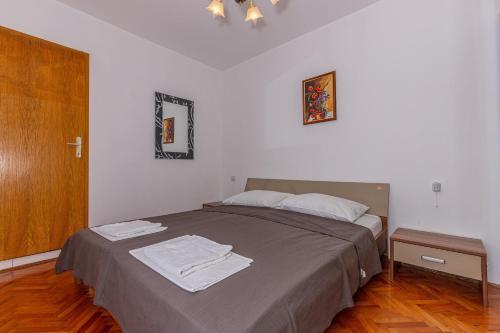 Apartments Pilas