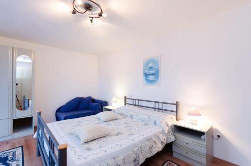 Apartments And Room Mirjana