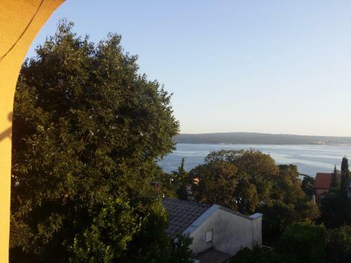 Family Apartments With See View