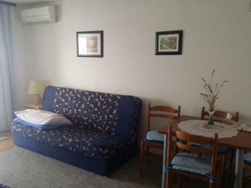 Family Apartments With See View