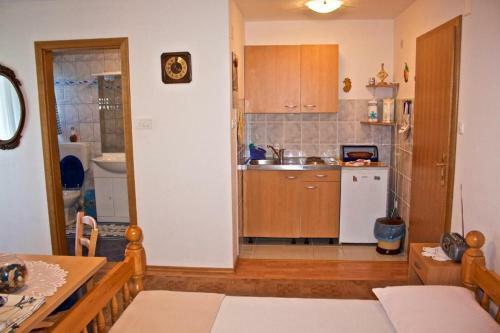 Family Apartments With See View