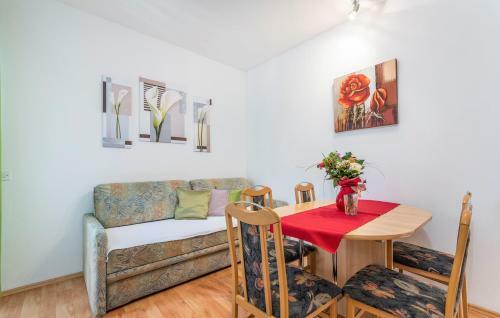 Hostal Apartment Complex Lucija