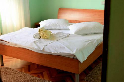 Rab Citty Vieew Roomms