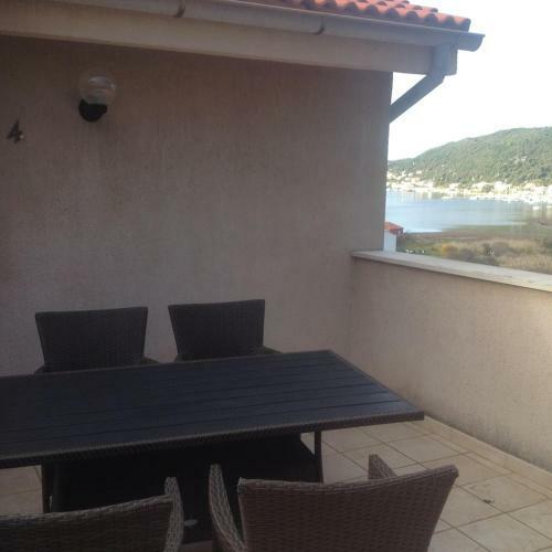 Hostal Apartments Lapida