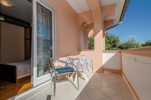 Hostal Apartments Palit Rab