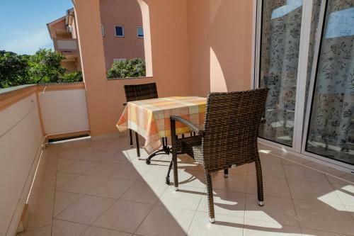 Hostal Apartments Palit Rab