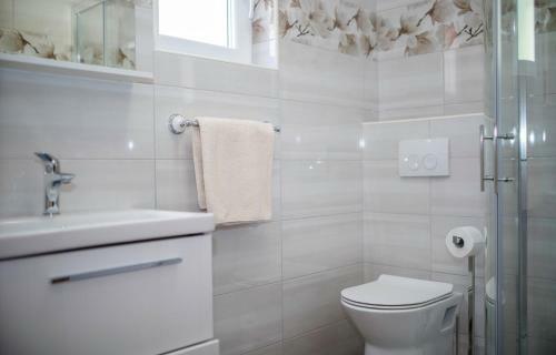 Hostal Apartments Palit Rab
