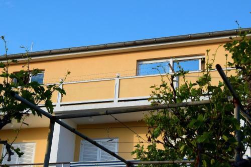 Ziza Apartment