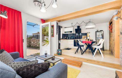 Stunning Home In Rab W/ 1 Bedrooms