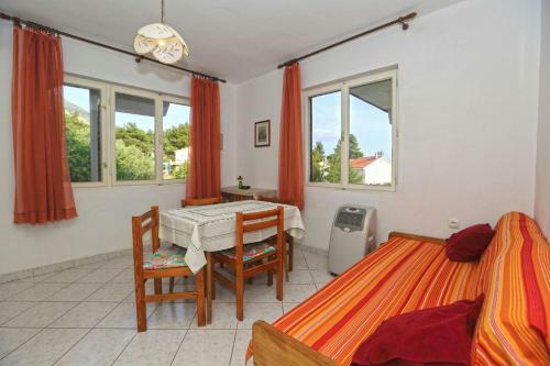 Apartments Ivan - 60m From The Sea