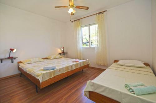 Apartments Ivan - 60m From The Sea