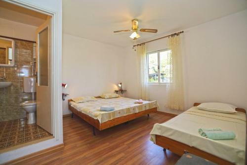 Apartments Ivan - 60m From The Sea