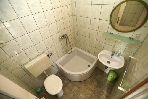 Apartments Ivan - 60m From The Sea