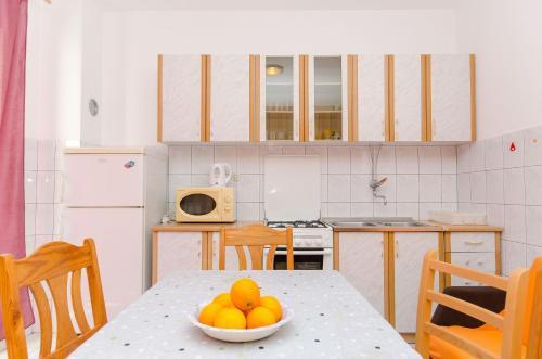 Apartments Ana