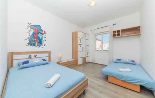 Three-bedroom Apartment In Kastel Stafilic