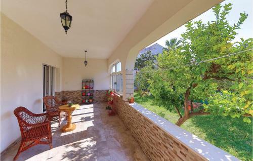 Two-bedroom Apartment In Kastel Stafilic