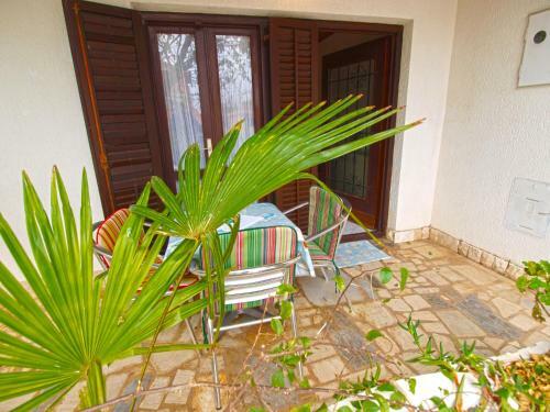 Apartments Evelina 1057