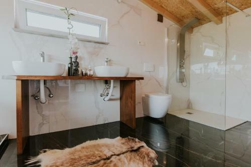 Villa Casa Del Mar In Stani?i With Sea Views