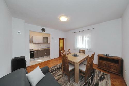 Apartmani Anamarija