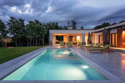 Villa Lara Gracisce