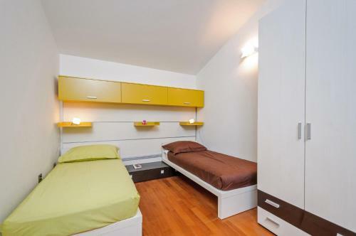 Villa Primortic - 7 Bedroom Villa - Great Pool Area - Perfect For Larger Groups