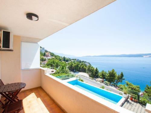 Comfortable Apartment In Celina With Swimming Pool