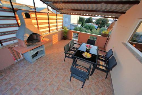 Apartment Julija - Big Terrace