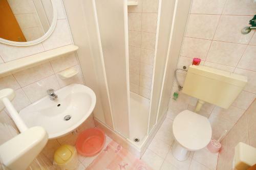 Apartments Vera - 150 M From Sea