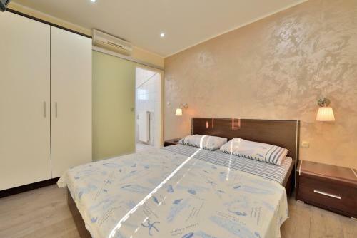 Hostal Apartments Tomo - Open Pool