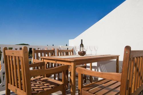 Hostal Apartments Tomo - Open Pool