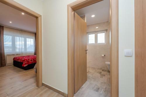 Hostal Apartments Tomo - Open Pool