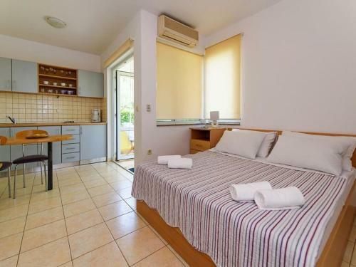 Homely Apartment In Suko?an Near Sea