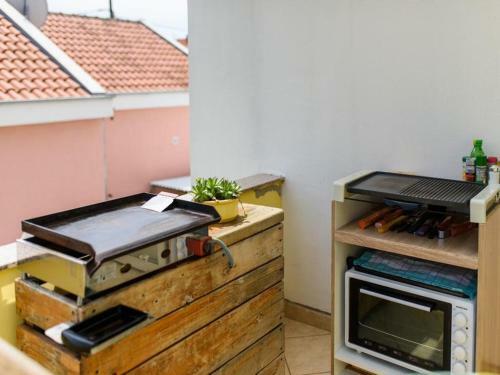 Spacious Apartment In Suko?an With Balcony