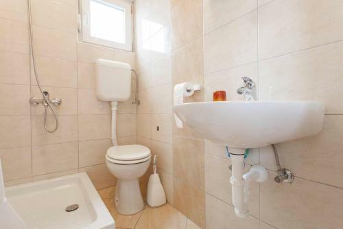 Studio Apartment With Balcony - Md2