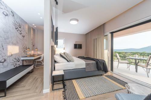Villa Adora