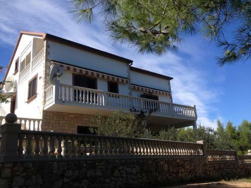 Hostal Apts And Rooms Makaj - 80m From Beach
