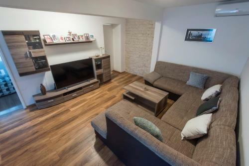 Hostal Apartments Dona